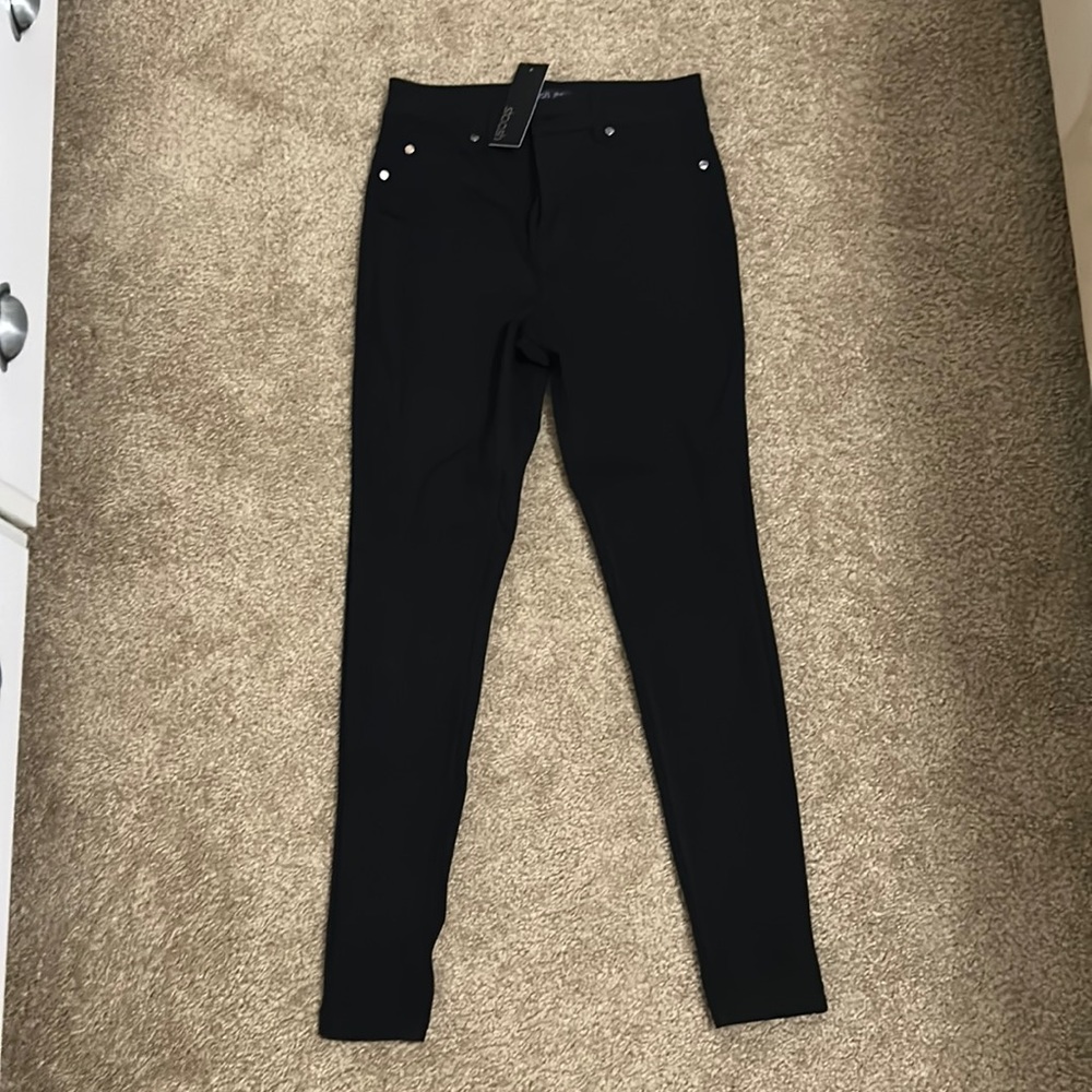 High waist skinny black leggins. Brand new with tag